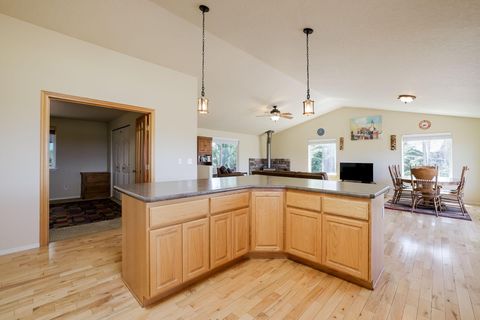 Tiny photo for 53085 Riverview Drive, La Pine, OR 97739 (MLS # 220202746)