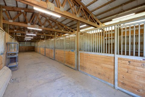 Tiny photo for 53085 Riverview Drive, La Pine, OR 97739 (MLS # 220202746)