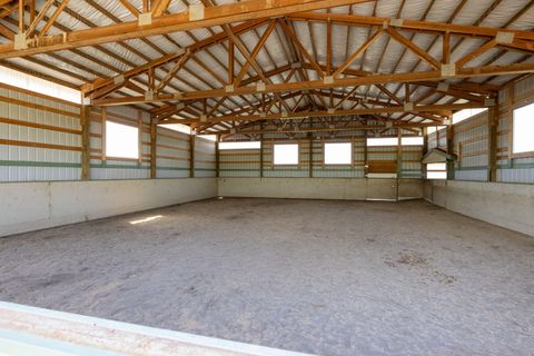 Tiny photo for 53085 Riverview Drive, La Pine, OR 97739 (MLS # 220202746)