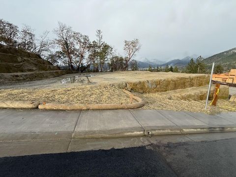 Tiny photo for 2050 SE Wyndham Way, Grants Pass, OR 97527 (MLS # 220215647)