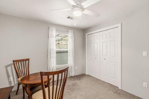 Tiny photo for 1240 Shafer Lane, Medford, OR 97501 (MLS # 220212570)