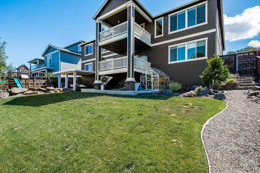 Bella Vista Heights Phases 1 & 2 - Residential