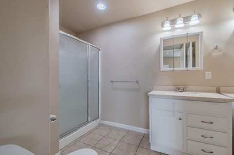 Tiny photo for 1109 Peachwood Court, Medford, OR 97501 (MLS # 220217088)