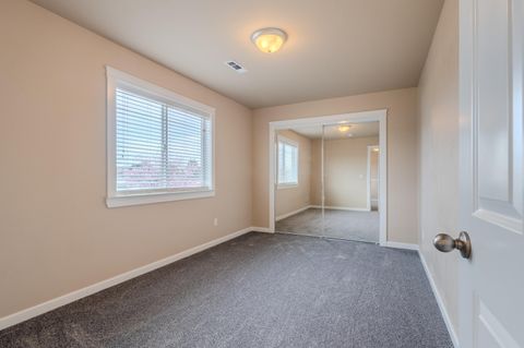 Tiny photo for 1109 Peachwood Court, Medford, OR 97501 (MLS # 220217088)