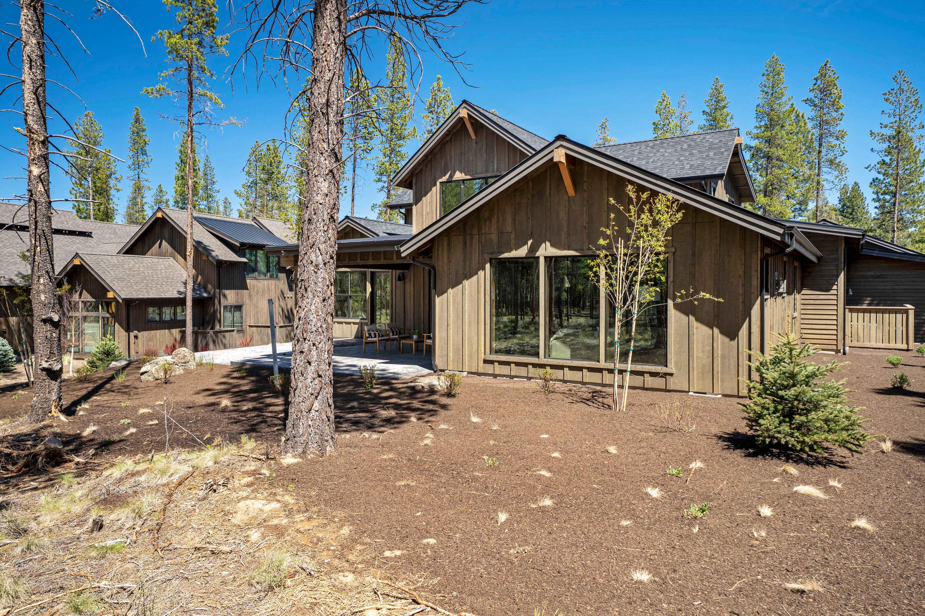 56318 Elk Run Drive 409