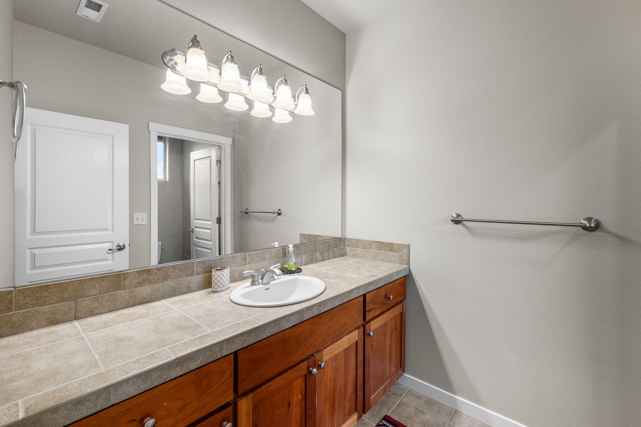 Eagle Crest - Residential