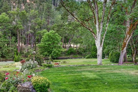 Tiny photo for 13587 OR-238, Jacksonville, OR 97530 (MLS # 220223218)