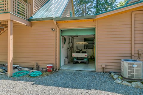 Tiny photo for 13587 OR-238, Jacksonville, OR 97530 (MLS # 220223218)