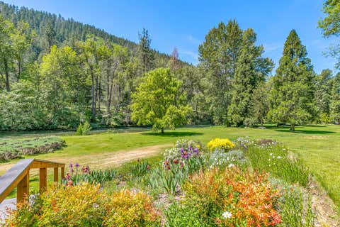 Tiny photo for 13587 OR-238, Jacksonville, OR 97530 (MLS # 220223218)