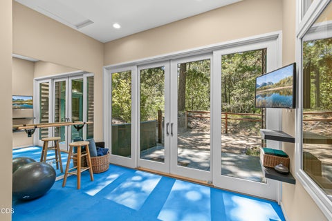 Tiny photo for 13587 OR-238, Jacksonville, OR 97530 (MLS # 220223218)
