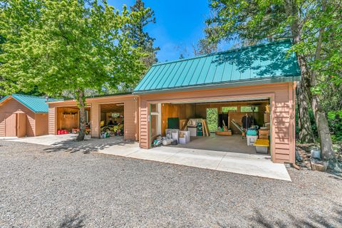 Tiny photo for 13587 OR-238, Jacksonville, OR 97530 (MLS # 220223218)
