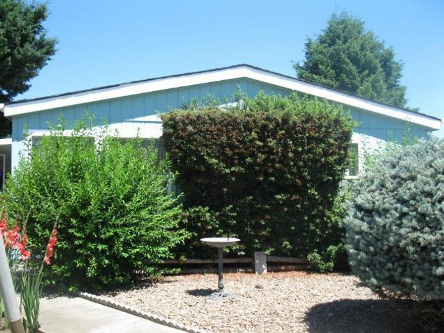 This home is a great value. Home sits in Glenwood Park in Medford. Home is a 1992 Fleetwood with 1188 sq.ft., 2 bedroom 2 bath with vaulted ceilings. Outside has a low maintenance yard, a large covered front deck and a nice size storage shed. Seller very motivated.
