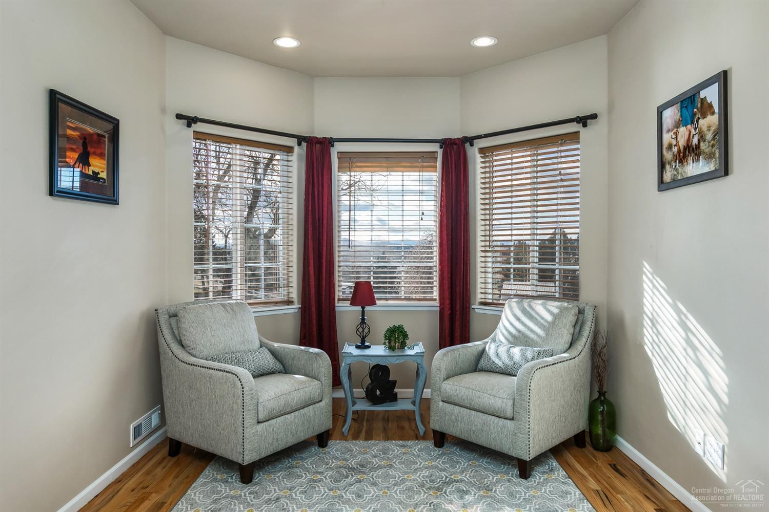 North Madras Heights - Residential