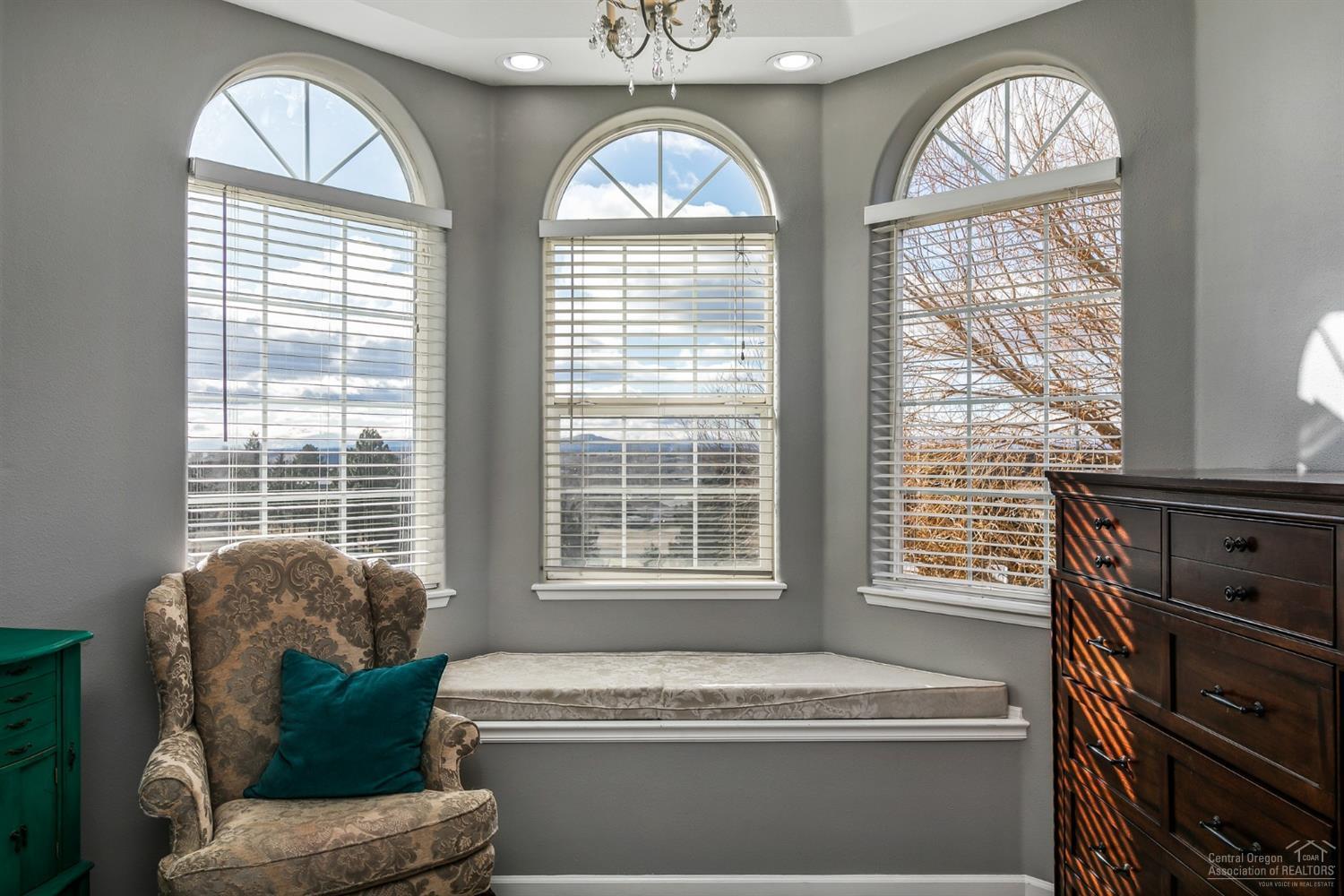 North Madras Heights - Residential