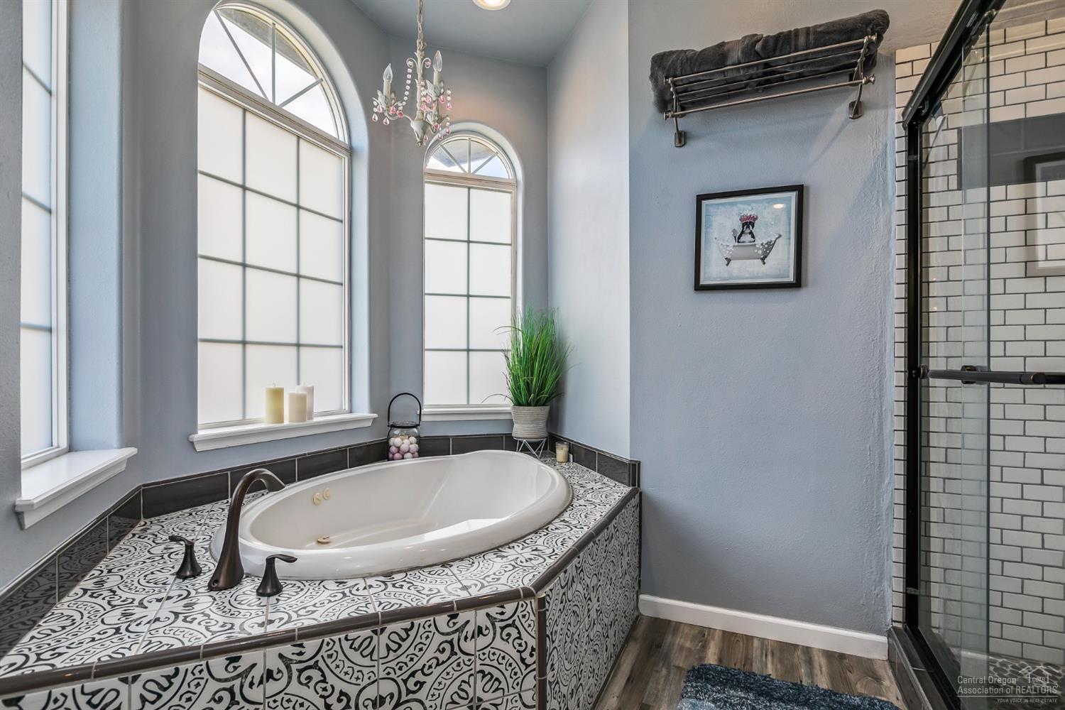 North Madras Heights - Residential