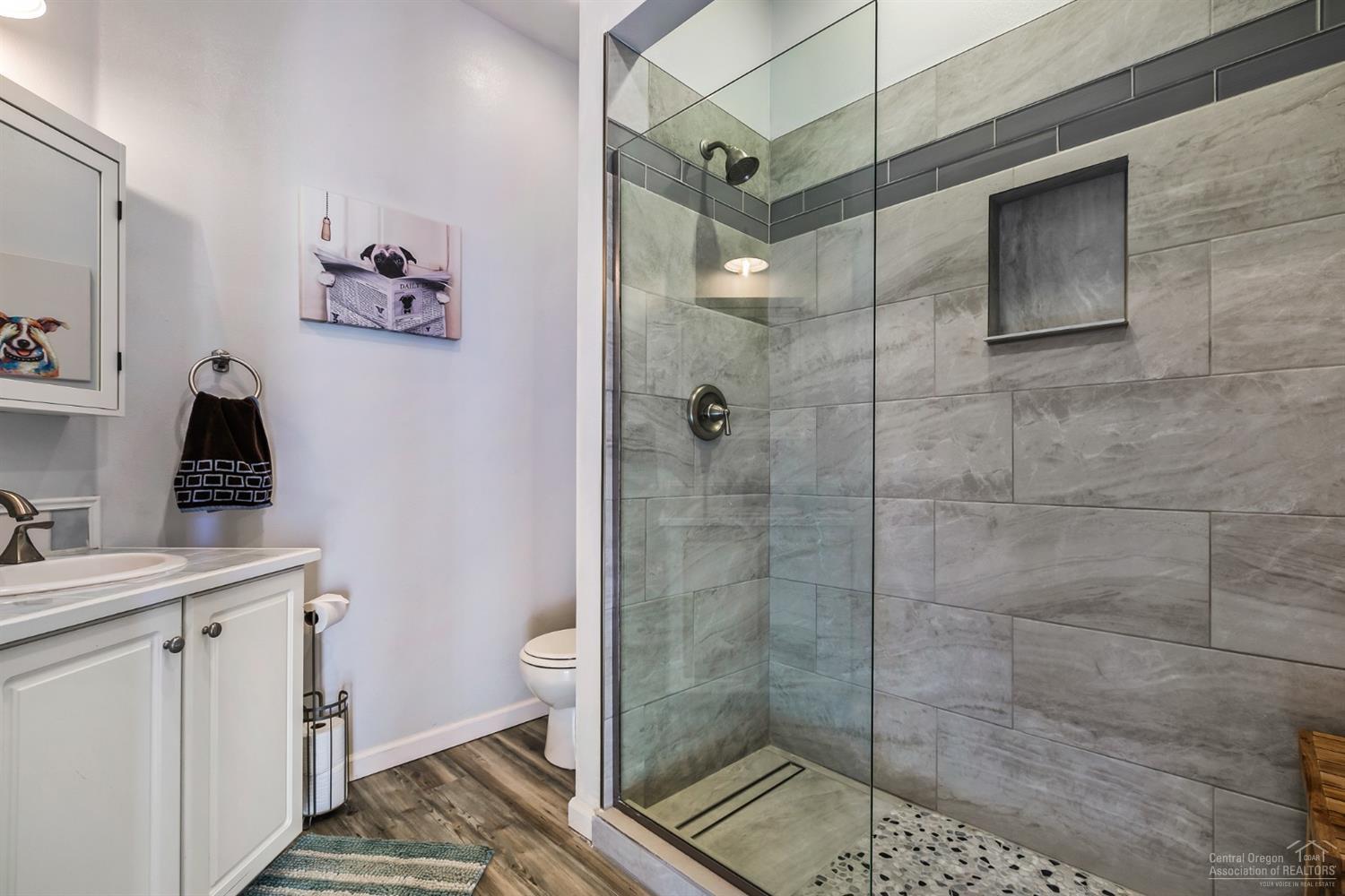 North Madras Heights - Residential