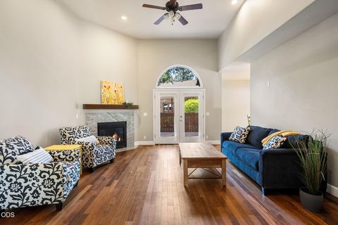 Tiny photo for 2651 NW Nordic Avenue, Bend, OR 97703 (MLS # 220222598)