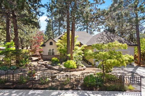 Tiny photo for 2651 NW Nordic Avenue, Bend, OR 97703 (MLS # 220222598)