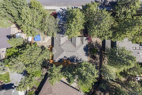 Tiny photo for 2651 NW Nordic Avenue, Bend, OR 97703 (MLS # 220222598)