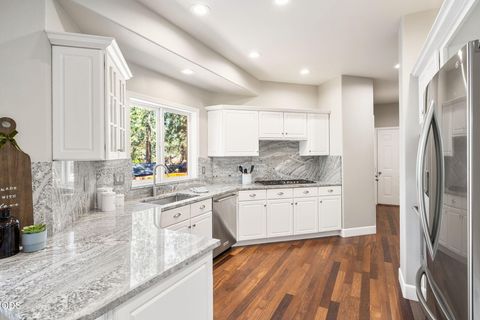 Tiny photo for 2651 NW Nordic Avenue, Bend, OR 97703 (MLS # 220222598)