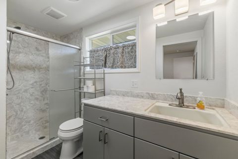 Tiny photo for 2181 Kiln Street, Klamath Falls, OR 97601 (MLS # 220217613)