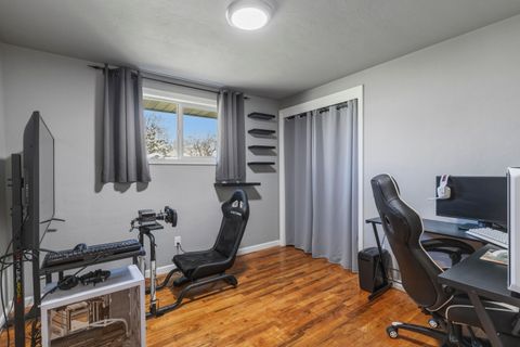 Tiny photo for 2181 Kiln Street, Klamath Falls, OR 97601 (MLS # 220217613)