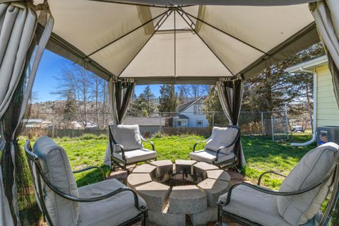 Tiny photo for 2181 Kiln Street, Klamath Falls, OR 97601 (MLS # 220217613)