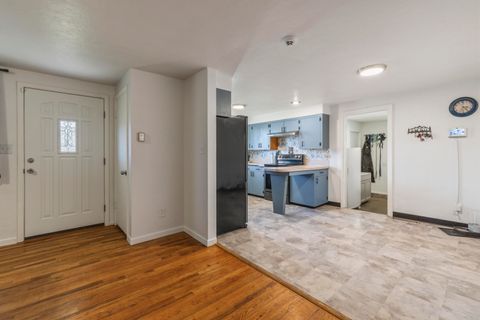 Tiny photo for 2181 Kiln Street, Klamath Falls, OR 97601 (MLS # 220217613)