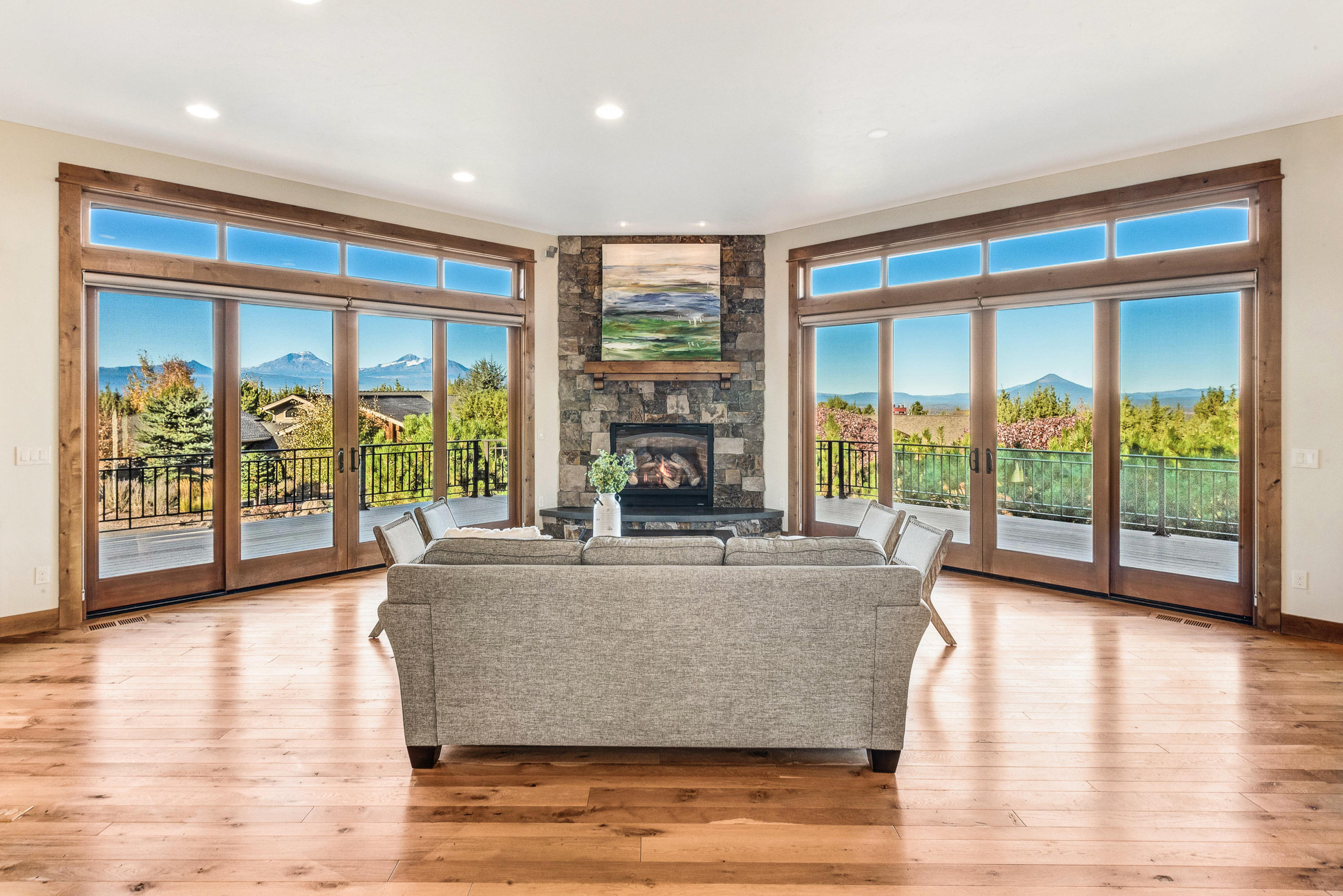 Eagle Crest - Residential