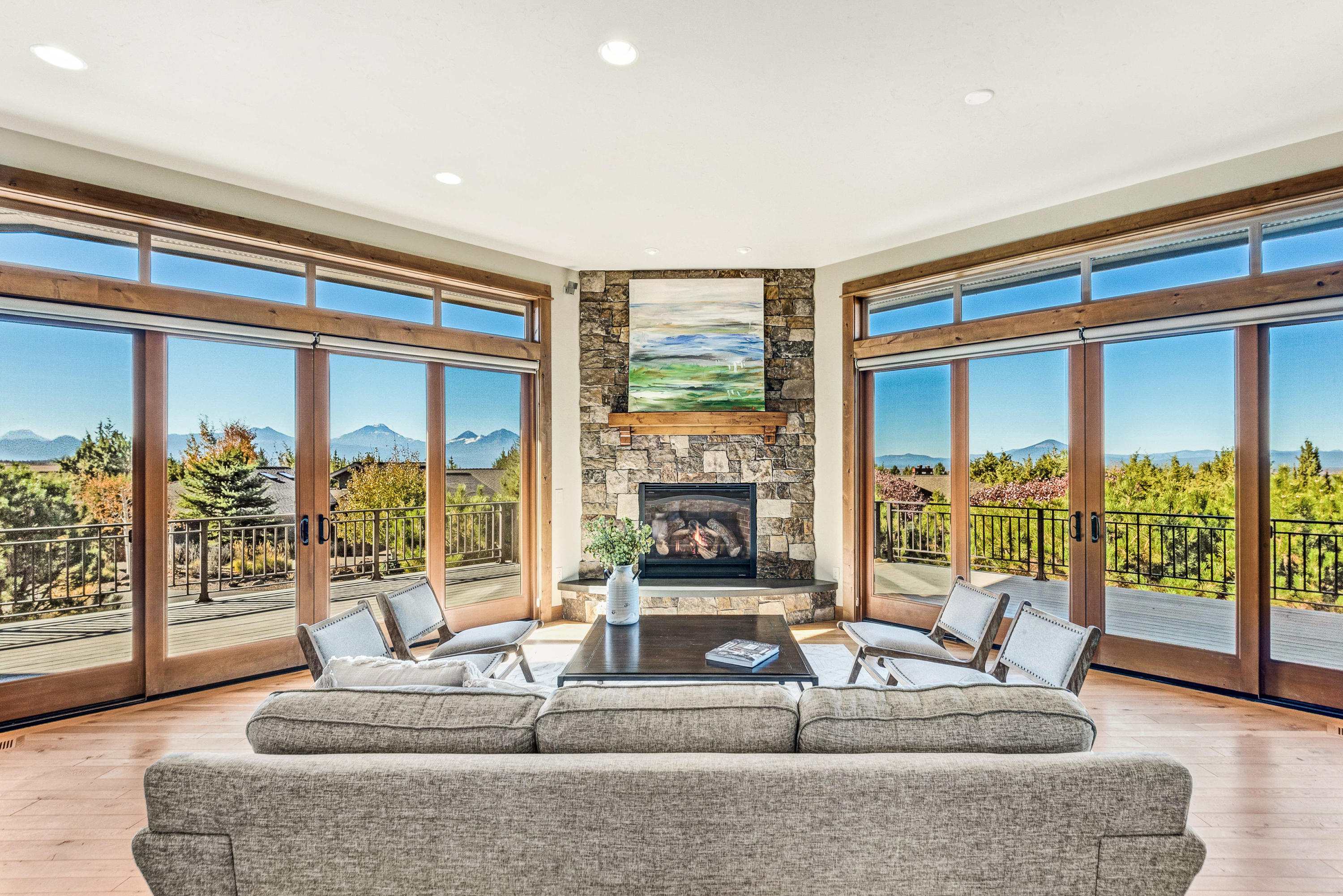 Eagle Crest - Residential