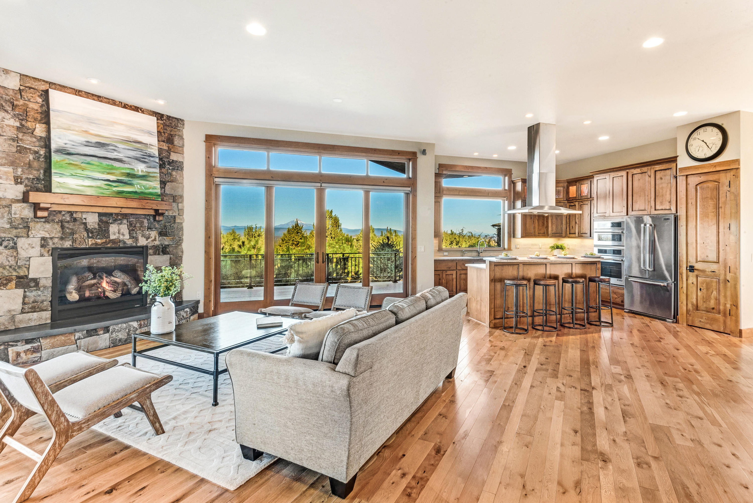 Eagle Crest - Residential