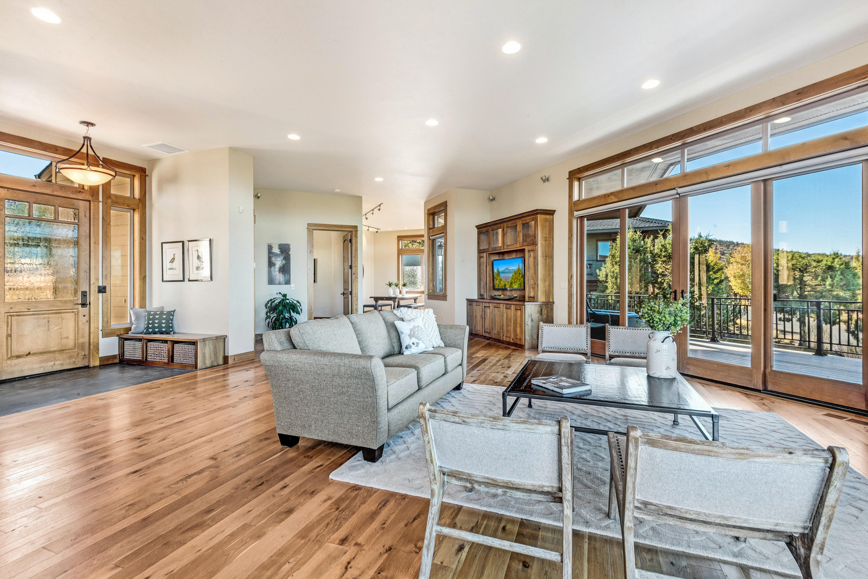 Eagle Crest - Residential