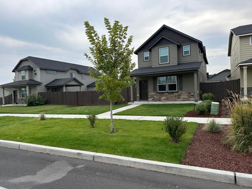 Seller is offering a $20,000 credit for rate buy down, closing costs, down payment assistance or cash back at close! Seller is also offering a home warranty up to $2,000! 
Well taken care of 4 Bed, 2.5 Bath home in North West Redmond. This home has refreshed landscaping in the front yard, all new grass in the back, and new carpet throughout. This open concept house has quartz kitchen countertops, soft close kitchen cabinets, and a gas fireplace. A spacious primary bedroom has a double vanity, walk in shower, and large walk in closet. Oversized 3 car garage! Professional photos to come. 
Seller is a licensed real estate broker in the state of oregon.