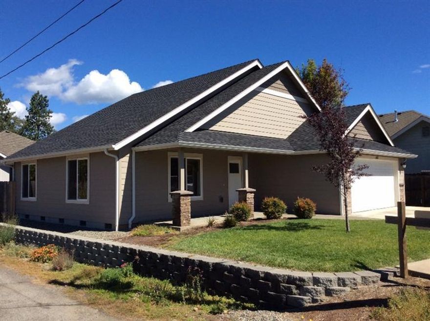 You will love the open floor concept that flows between the living room, dining room and kitchen. A secluded master bedroom and bathroom creates a private oasis. A convenient mud room just off the garage entry way. Easy to maintain yard with in a well maintained community. River access shared by the community on the south side of the Rogue River. Peaceful walk to the river great for any fisherman at heart. Within close proximity to Grants Pass medical facilities. All information deemed accurate but not guaranteed and subject to change at any time.