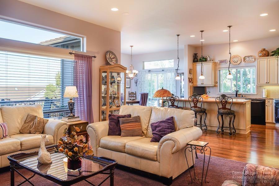 Eagle Crest - Residential