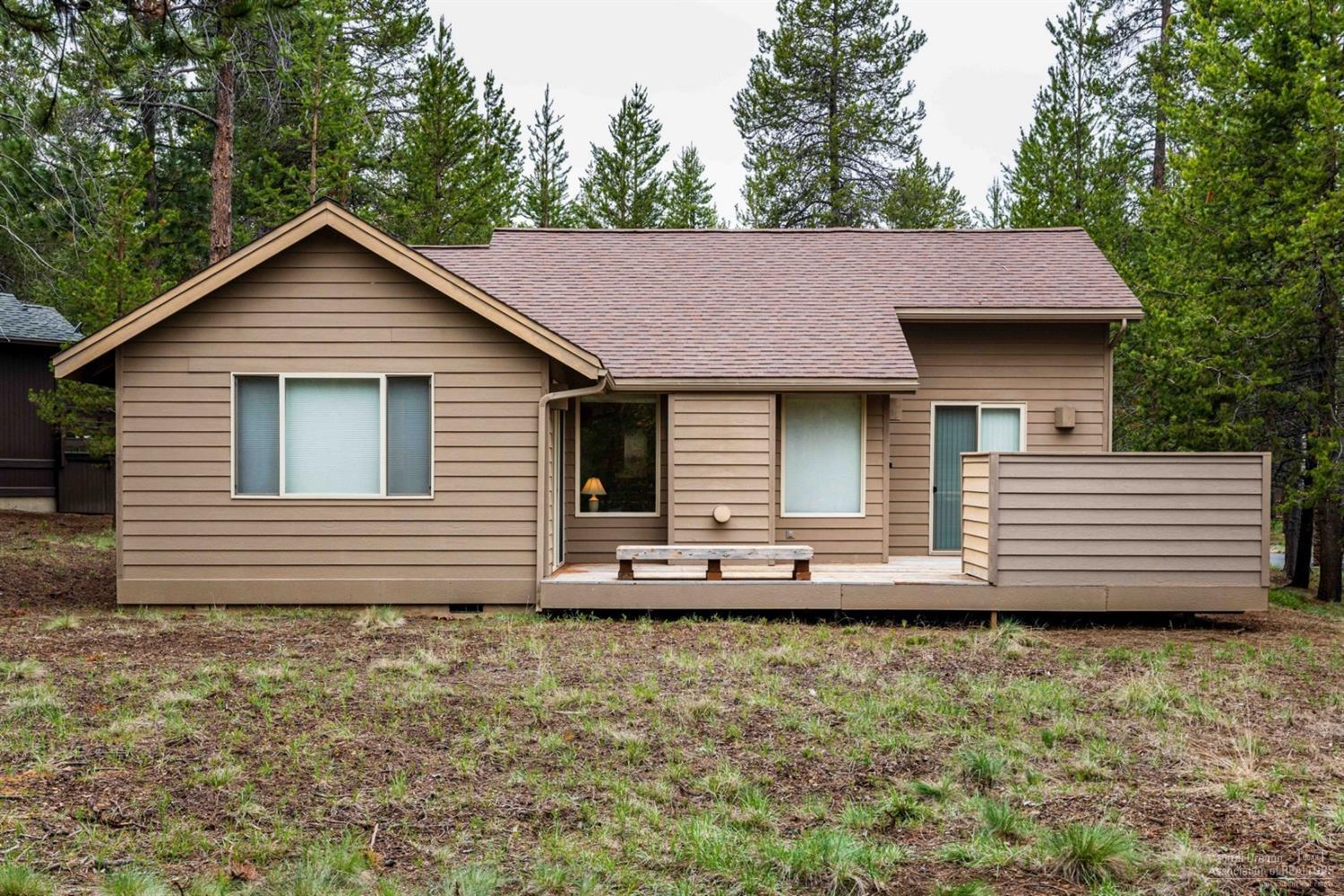 Fairway Crest Village - Residential