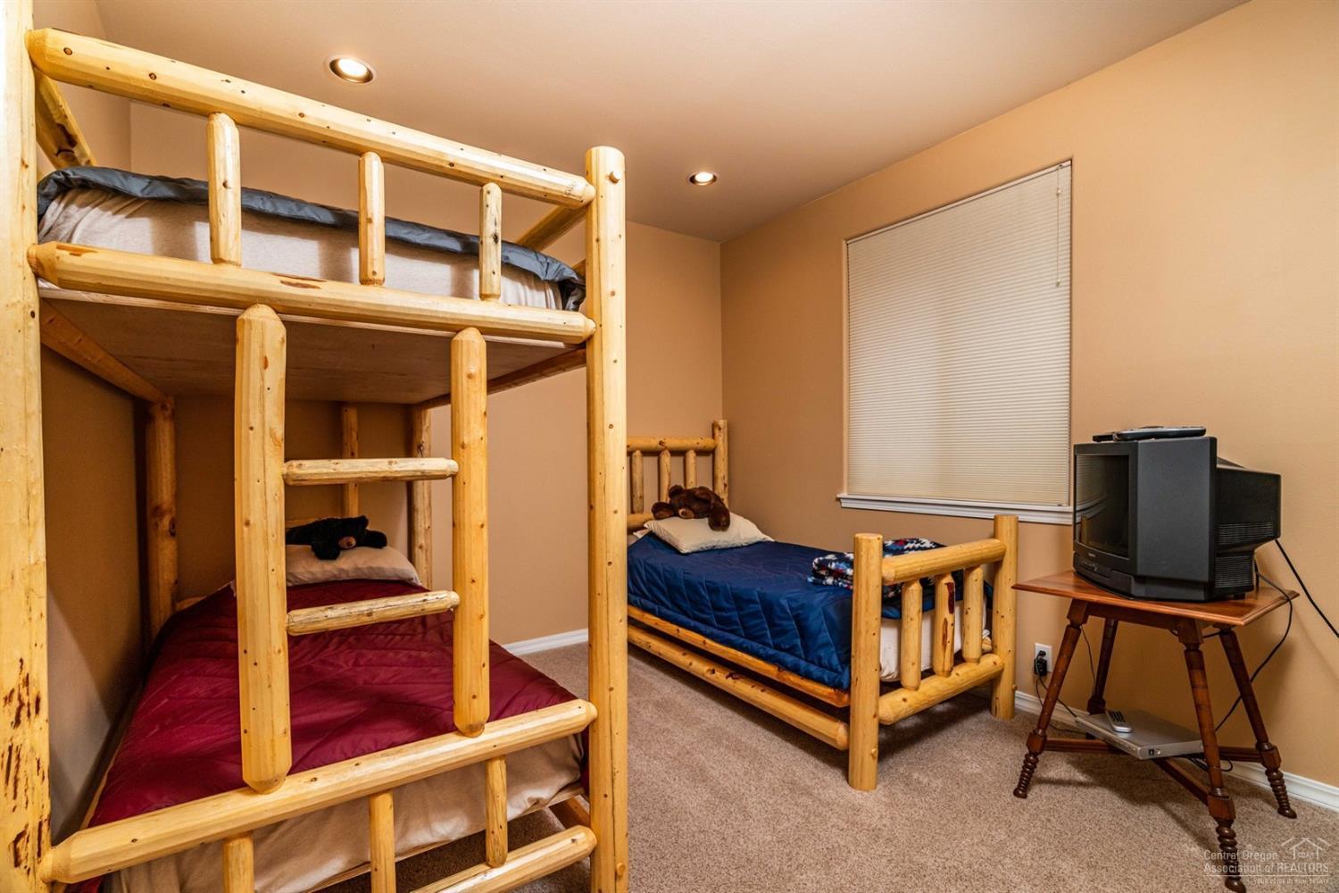 Fairway Crest Village - Residential