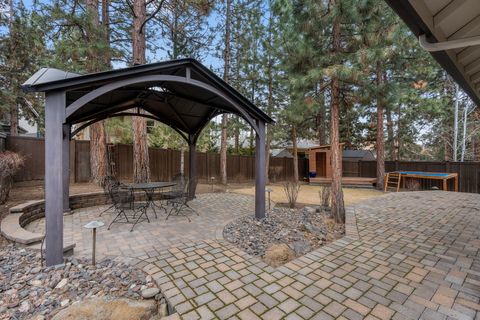 Tiny photo for 19147 Park Commons Drive, Bend, OR 97703 (MLS # 220216703)