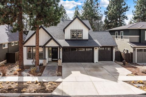 Tiny photo for 19147 Park Commons Drive, Bend, OR 97703 (MLS # 220216703)