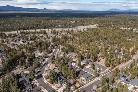 Tiny photo for 19147 Park Commons Drive, Bend, OR 97703 (MLS # 220216703)
