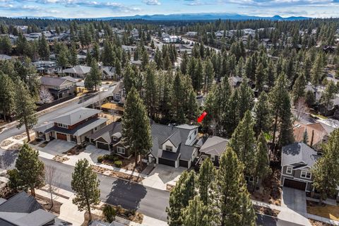 Tiny photo for 19147 Park Commons Drive, Bend, OR 97703 (MLS # 220216703)