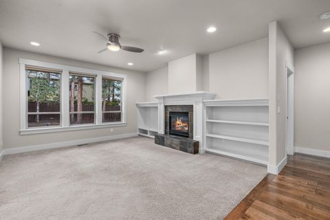 Tiny photo for 19147 Park Commons Drive, Bend, OR 97703 (MLS # 220216703)