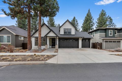 Tiny photo for 19147 Park Commons Drive, Bend, OR 97703 (MLS # 220216703)
