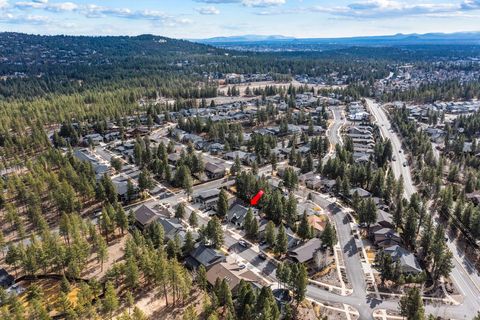Tiny photo for 19147 Park Commons Drive, Bend, OR 97703 (MLS # 220216703)
