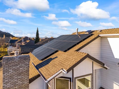 Tiny photo for 221 SW Meadow Lakes Drive, Prineville, OR 97754 (MLS # 220213010)