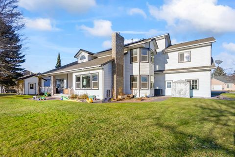 Tiny photo for 221 SW Meadow Lakes Drive, Prineville, OR 97754 (MLS # 220213010)