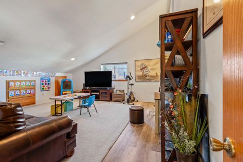 Tiny photo for 221 SW Meadow Lakes Drive, Prineville, OR 97754 (MLS # 220213010)