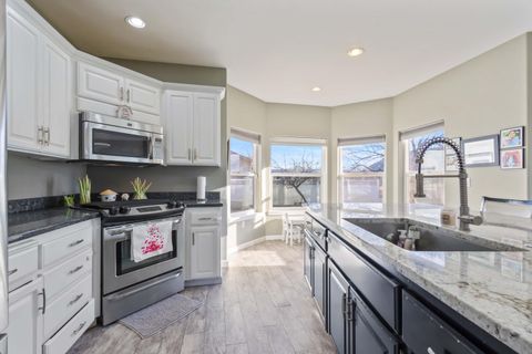 Tiny photo for 221 SW Meadow Lakes Drive, Prineville, OR 97754 (MLS # 220213010)