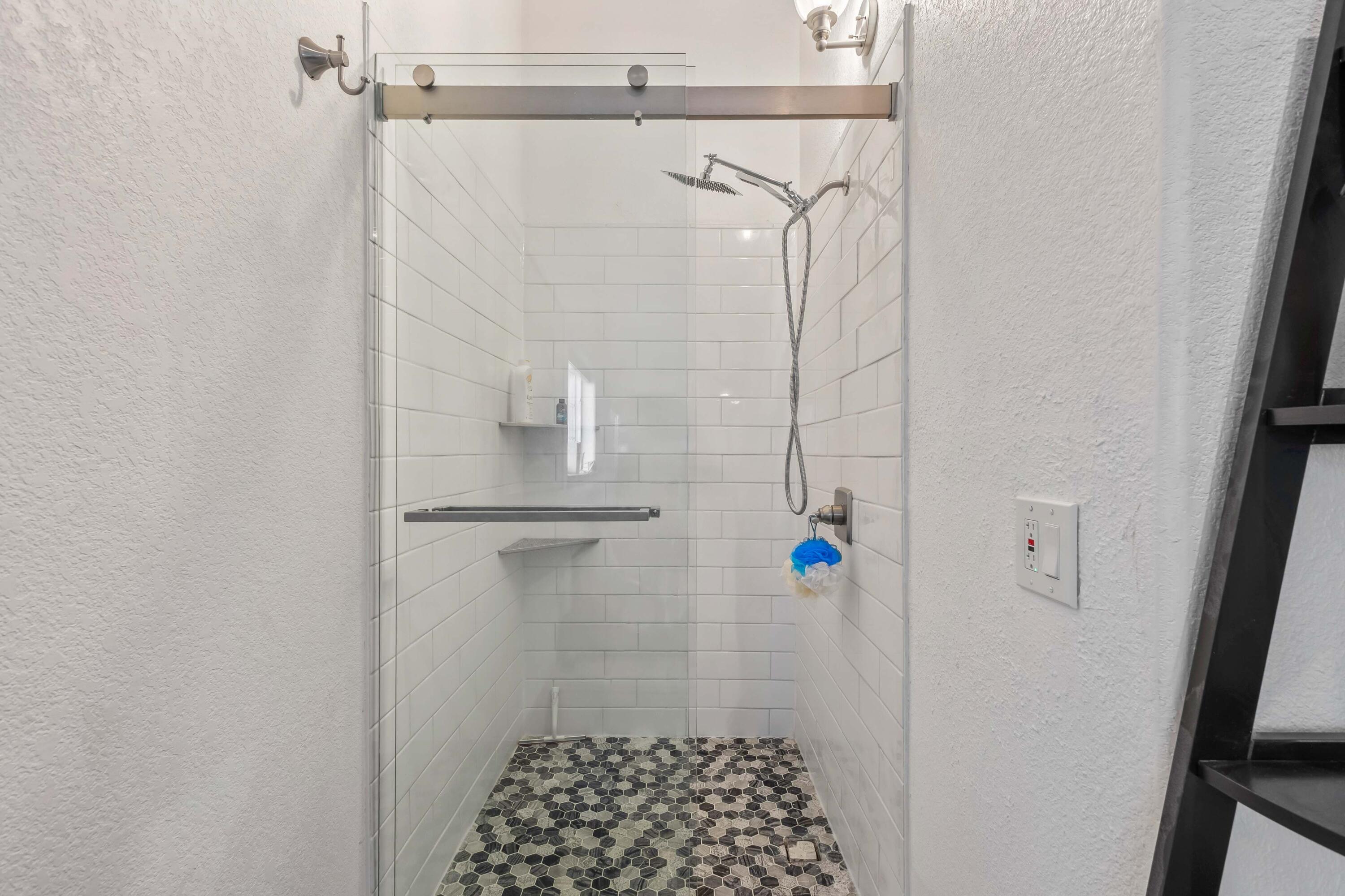 Meadow Lakes Estate - Residential