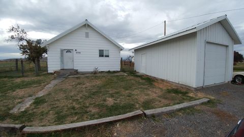 Tiny photo for 8306 Homedale Road, Klamath Falls, OR 97603 (MLS # 220212729)